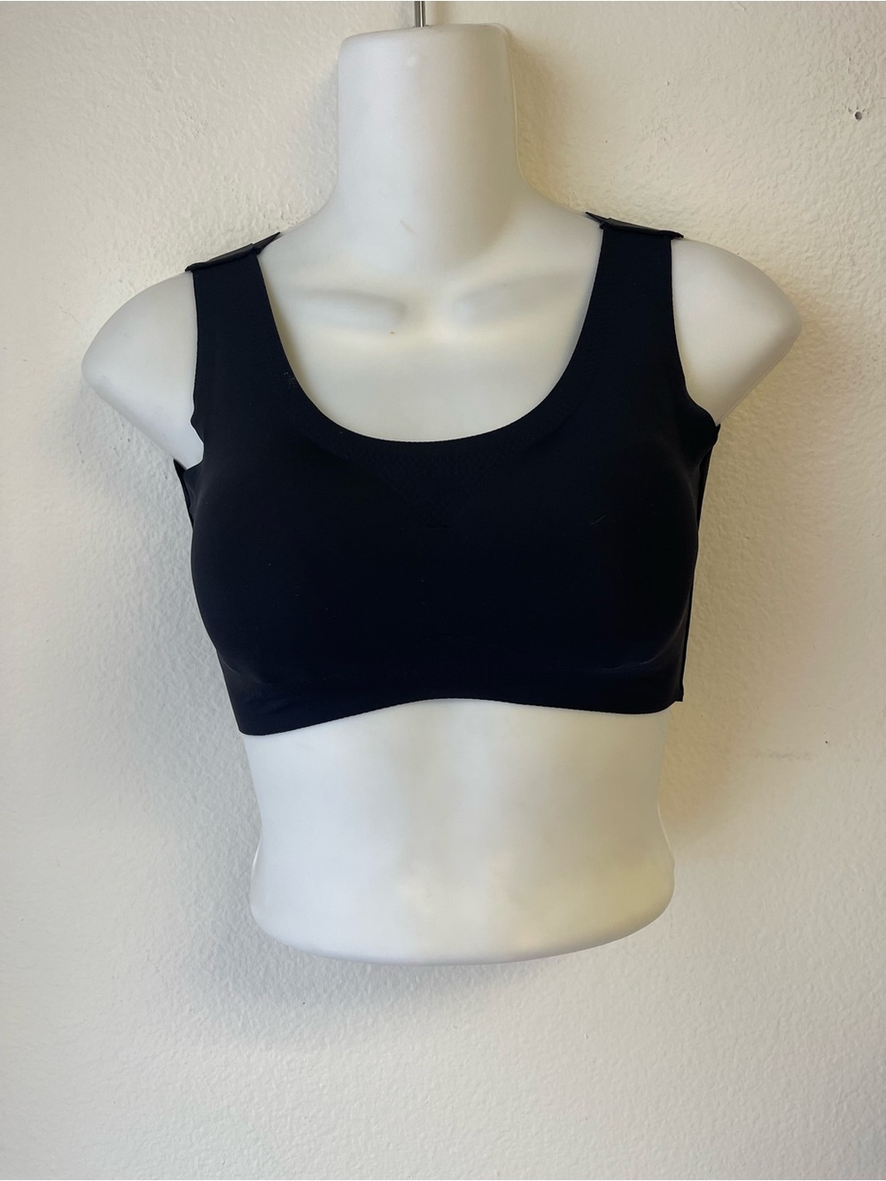 Black Wireless Scoop Neck Comfort Bra - Women Intimates